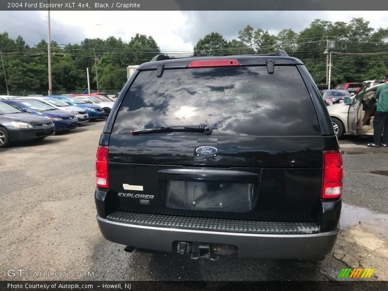 Black / Graphite 2004 Ford Explorer XLT 4x4