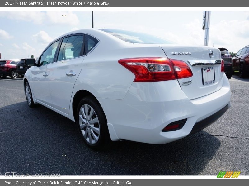 Fresh Powder White / Marble Gray 2017 Nissan Sentra S