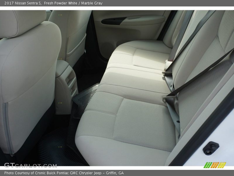 Fresh Powder White / Marble Gray 2017 Nissan Sentra S