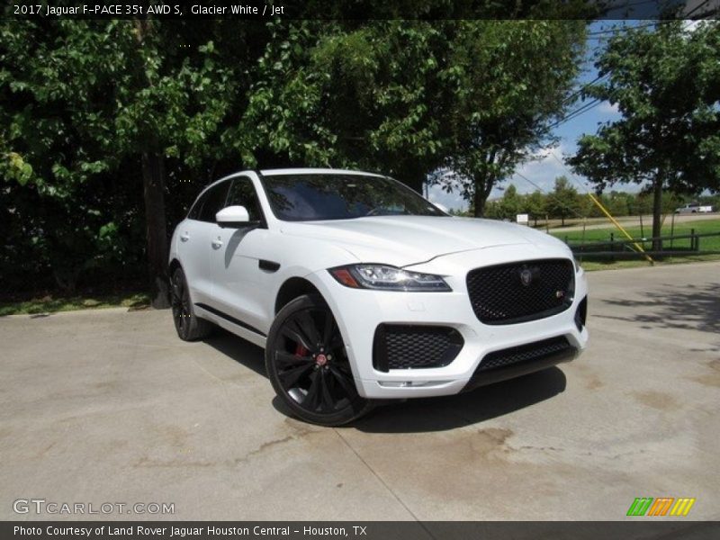 Glacier White / Jet 2017 Jaguar F-PACE 35t AWD S