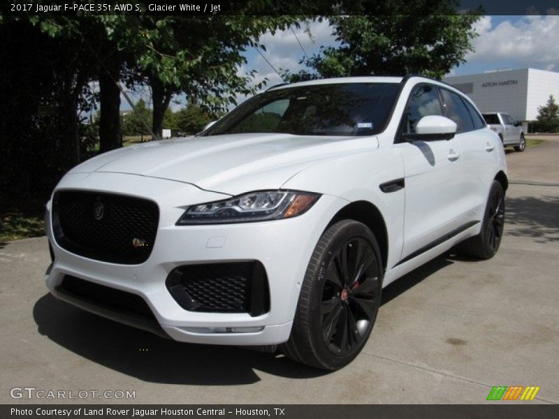 Glacier White / Jet 2017 Jaguar F-PACE 35t AWD S