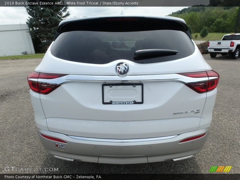 White Frost Tricoat / Shale/Ebony Accents 2019 Buick Enclave Essence AWD