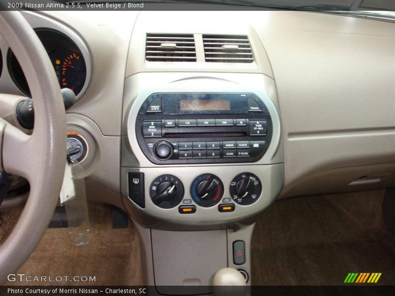Velvet Beige / Blond 2003 Nissan Altima 2.5 S