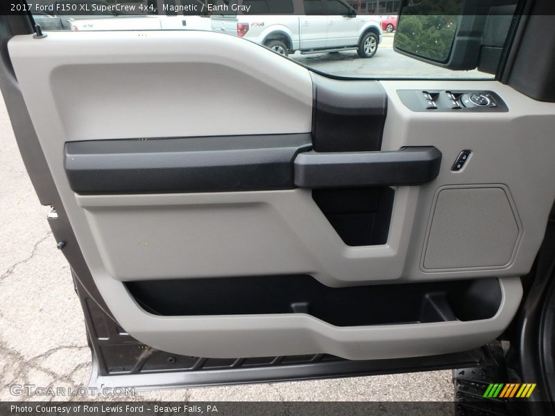 Magnetic / Earth Gray 2017 Ford F150 XL SuperCrew 4x4