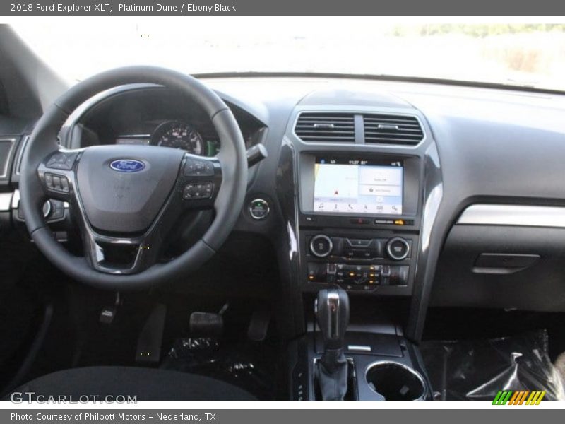 Platinum Dune / Ebony Black 2018 Ford Explorer XLT