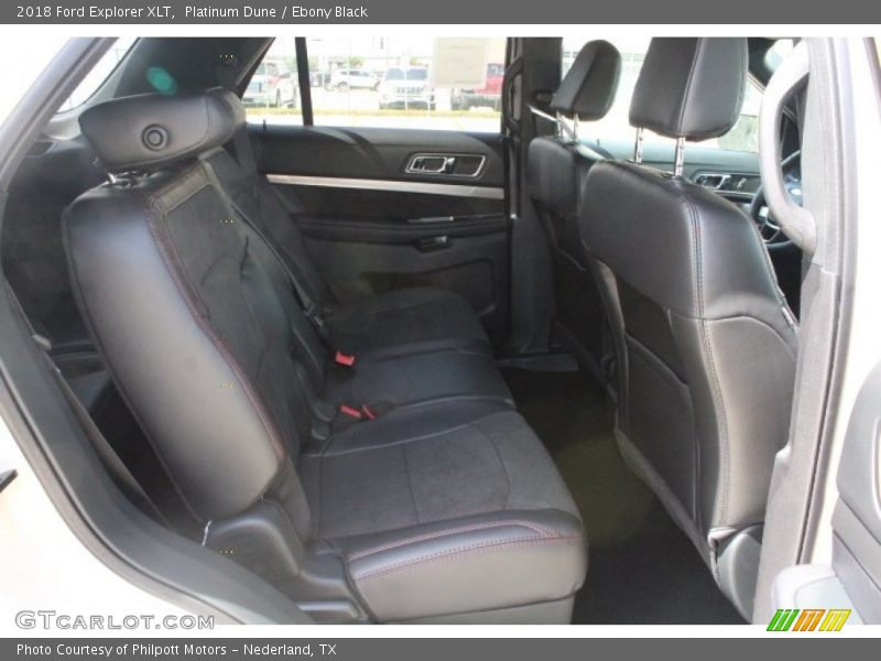 Platinum Dune / Ebony Black 2018 Ford Explorer XLT