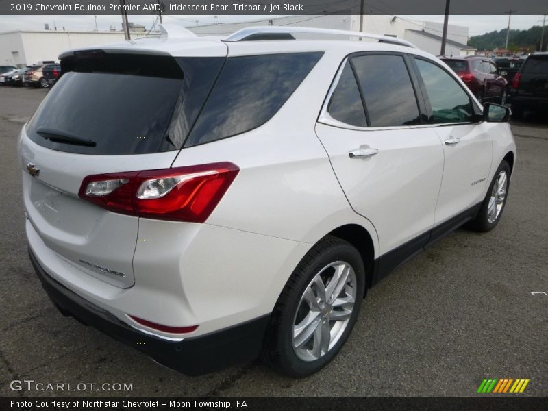 Iridescent Pearl Tricoat / Jet Black 2019 Chevrolet Equinox Premier AWD