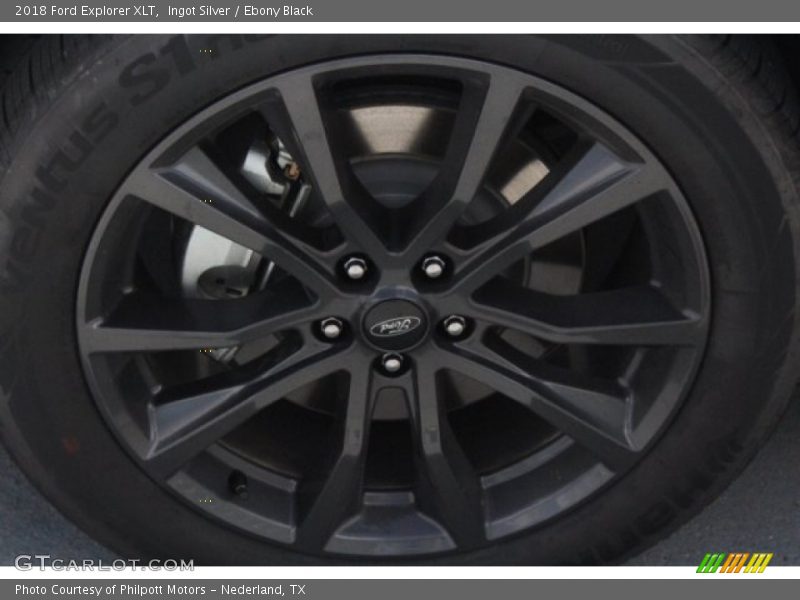 Ingot Silver / Ebony Black 2018 Ford Explorer XLT