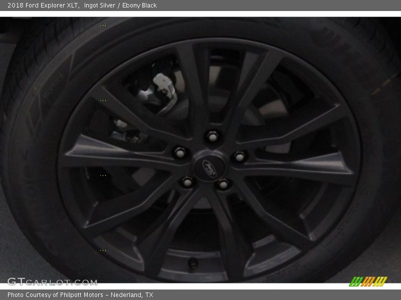 Ingot Silver / Ebony Black 2018 Ford Explorer XLT