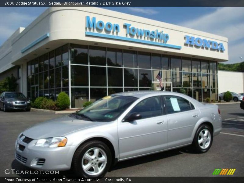 Bright Silver Metallic / Dark Slate Grey 2006 Dodge Stratus SXT Sedan