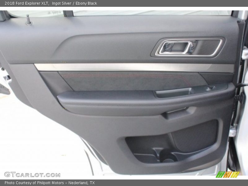 Ingot Silver / Ebony Black 2018 Ford Explorer XLT