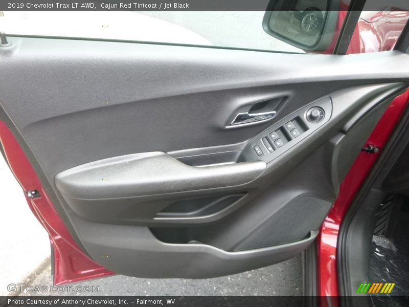 Cajun Red Tintcoat / Jet Black 2019 Chevrolet Trax LT AWD