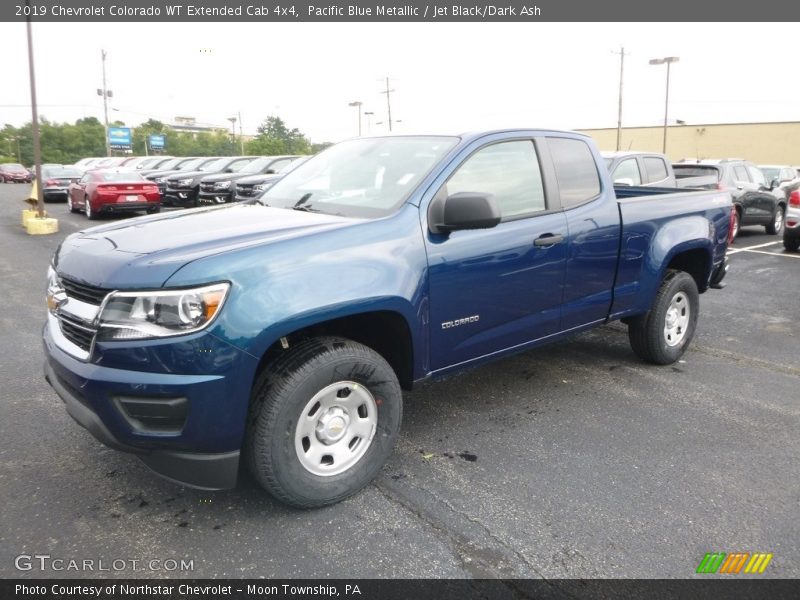 Front 3/4 View of 2019 Colorado WT Extended Cab 4x4