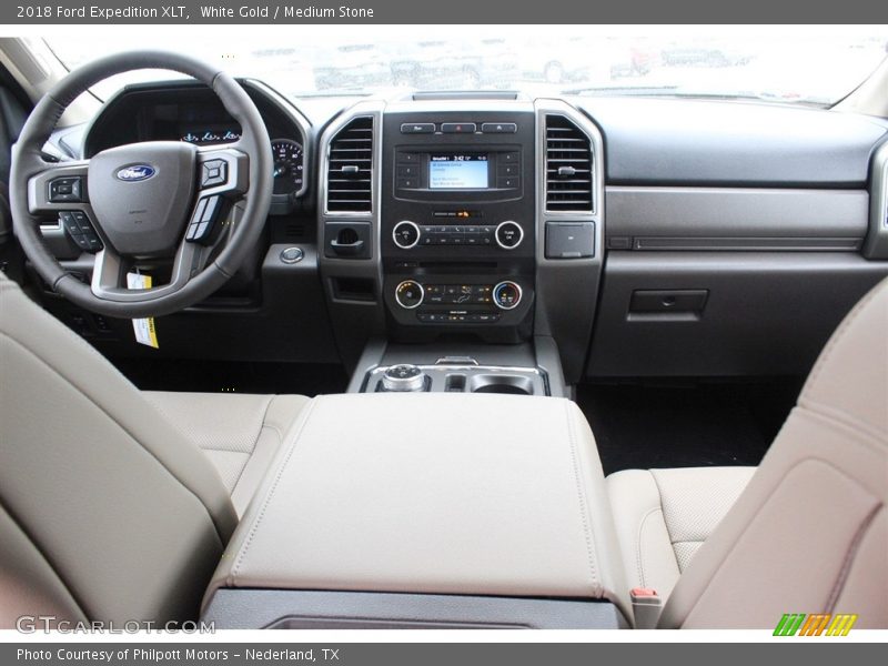 Dashboard of 2018 Expedition XLT