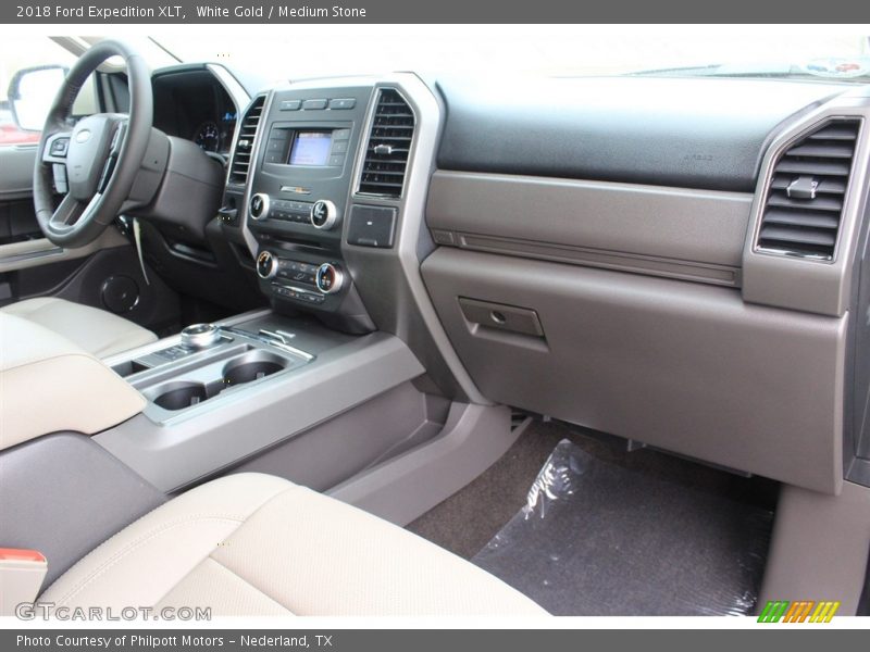 White Gold / Medium Stone 2018 Ford Expedition XLT
