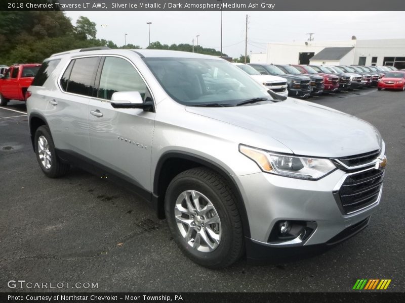Silver Ice Metallic / Dark Atmosphere/Medium Ash Gray 2018 Chevrolet Traverse LT AWD