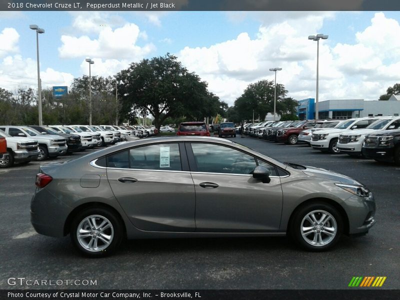 Pepperdust Metallic / Jet Black 2018 Chevrolet Cruze LT