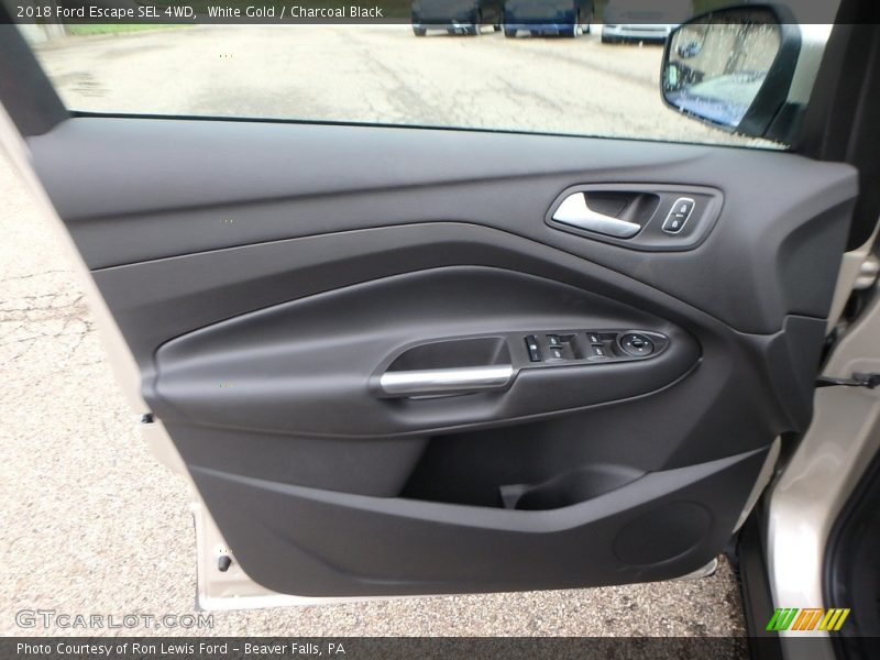 White Gold / Charcoal Black 2018 Ford Escape SEL 4WD