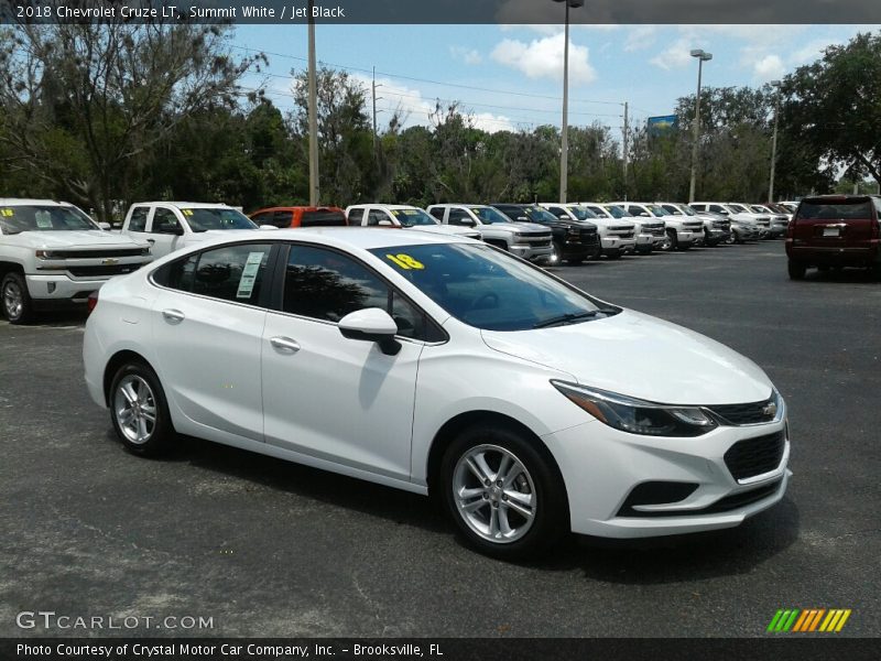 Summit White / Jet Black 2018 Chevrolet Cruze LT