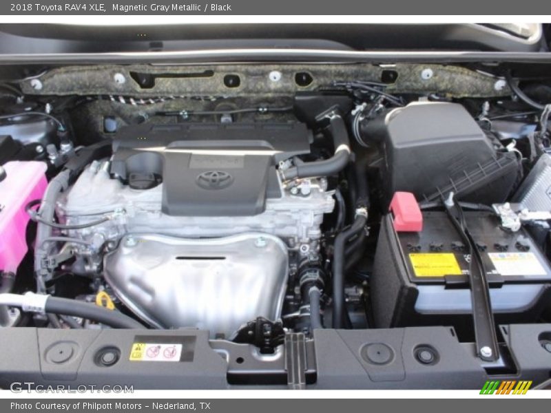 Magnetic Gray Metallic / Black 2018 Toyota RAV4 XLE