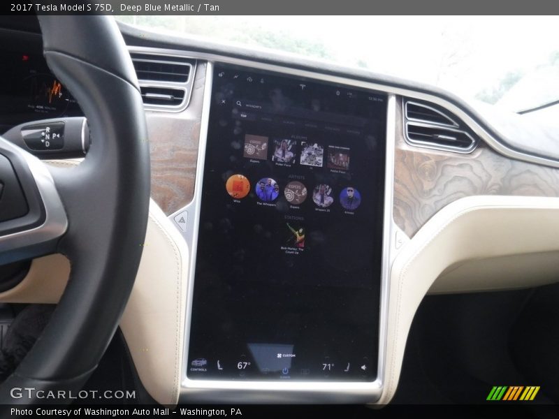 Controls of 2017 Model S 75D