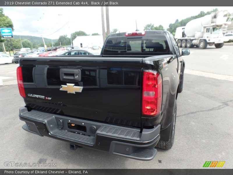 Black / Jet Black 2019 Chevrolet Colorado Z71 Extended Cab 4x4