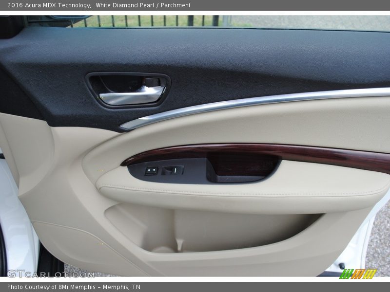 White Diamond Pearl / Parchment 2016 Acura MDX Technology