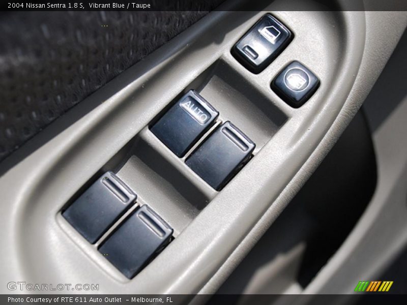Vibrant Blue / Taupe 2004 Nissan Sentra 1.8 S