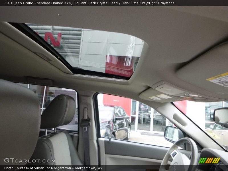 Brilliant Black Crystal Pearl / Dark Slate Gray/Light Graystone 2010 Jeep Grand Cherokee Limited 4x4