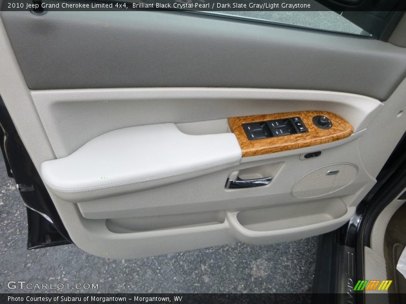 Brilliant Black Crystal Pearl / Dark Slate Gray/Light Graystone 2010 Jeep Grand Cherokee Limited 4x4