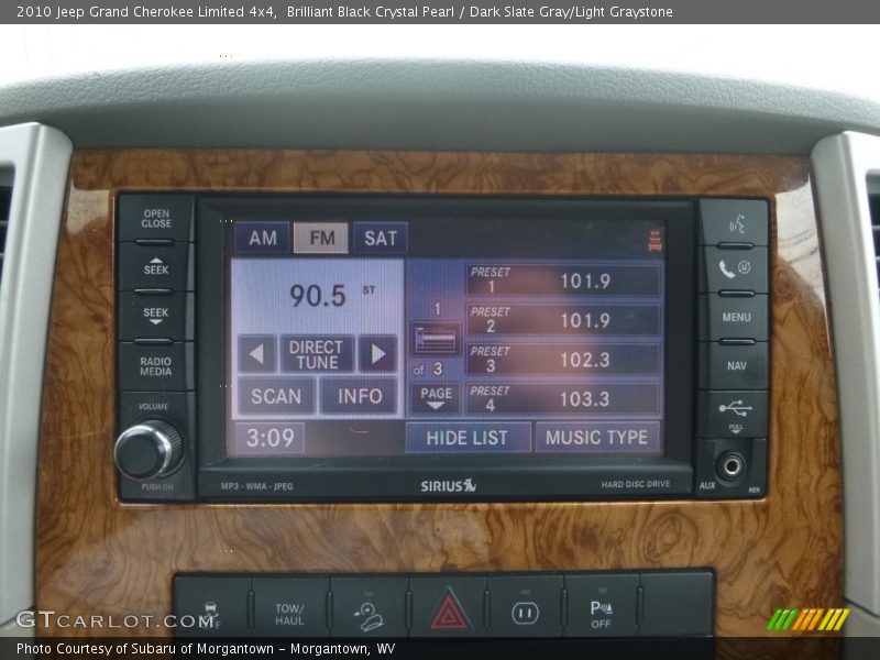 Brilliant Black Crystal Pearl / Dark Slate Gray/Light Graystone 2010 Jeep Grand Cherokee Limited 4x4