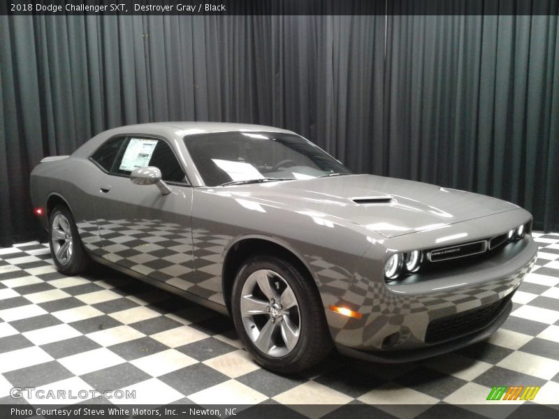 Destroyer Gray / Black 2018 Dodge Challenger SXT