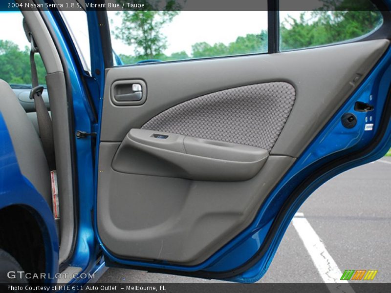 Vibrant Blue / Taupe 2004 Nissan Sentra 1.8 S