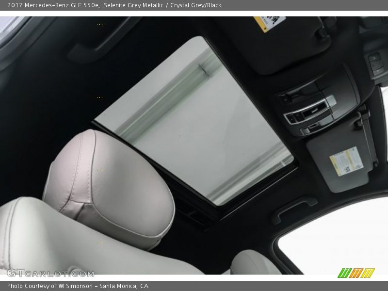 Selenite Grey Metallic / Crystal Grey/Black 2017 Mercedes-Benz GLE 550e