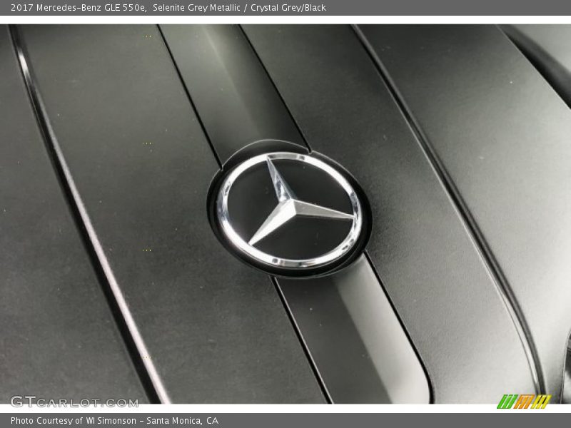 Selenite Grey Metallic / Crystal Grey/Black 2017 Mercedes-Benz GLE 550e