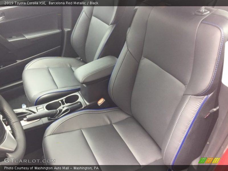 Barcelona Red Metallic / Black 2019 Toyota Corolla XSE
