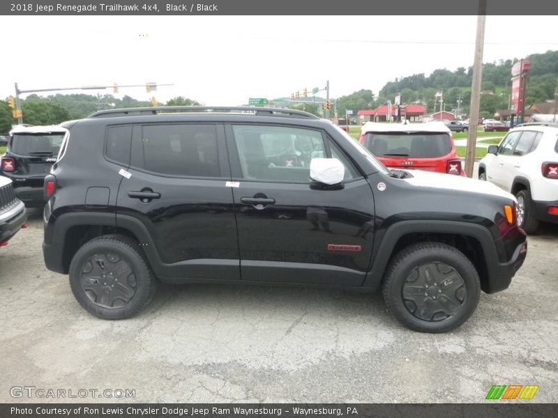 Black / Black 2018 Jeep Renegade Trailhawk 4x4