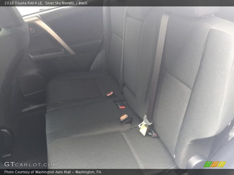 Silver Sky Metallic / Black 2018 Toyota RAV4 LE