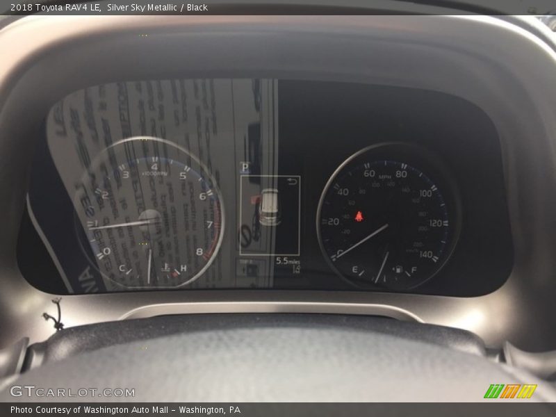 Silver Sky Metallic / Black 2018 Toyota RAV4 LE