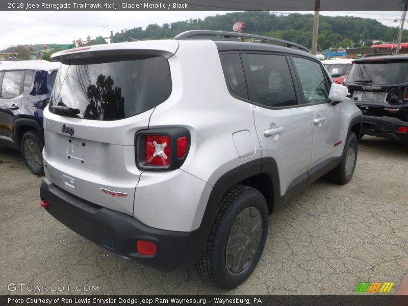 Glacier Metallic / Black 2018 Jeep Renegade Trailhawk 4x4