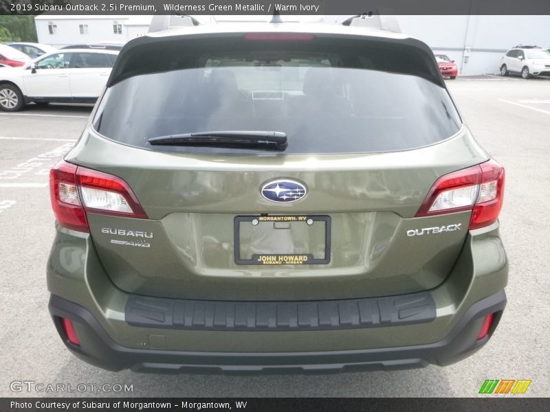 Wilderness Green Metallic / Warm Ivory 2019 Subaru Outback 2.5i Premium