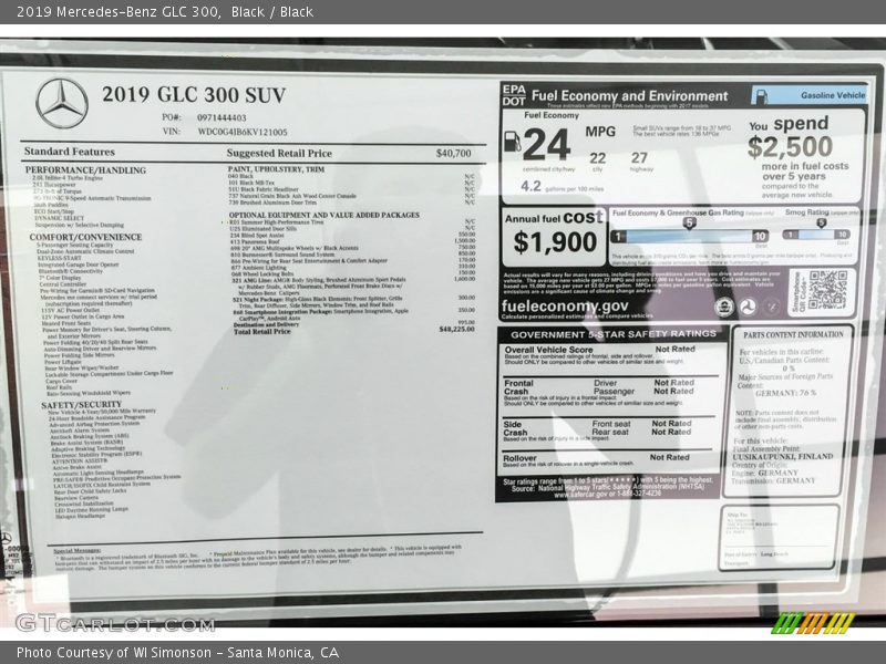 Black / Black 2019 Mercedes-Benz GLC 300