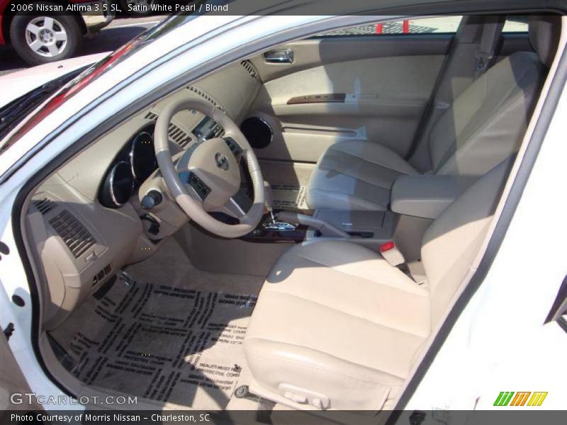 Satin White Pearl / Blond 2006 Nissan Altima 3.5 SL