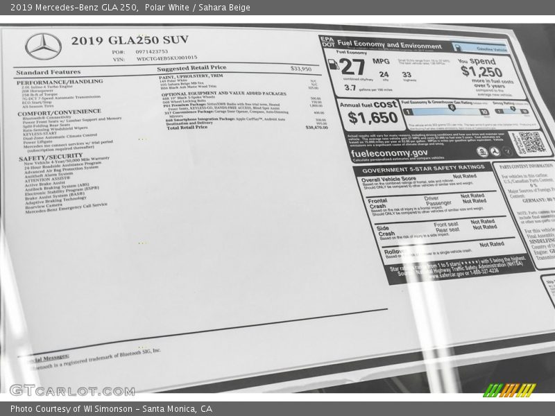 Polar White / Sahara Beige 2019 Mercedes-Benz GLA 250