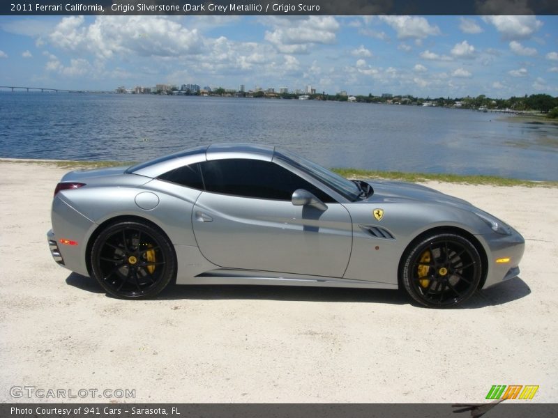 Grigio Silverstone (Dark Grey Metallic) / Grigio Scuro 2011 Ferrari California