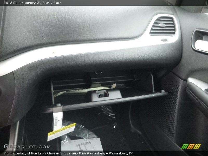 Billet / Black 2018 Dodge Journey SE