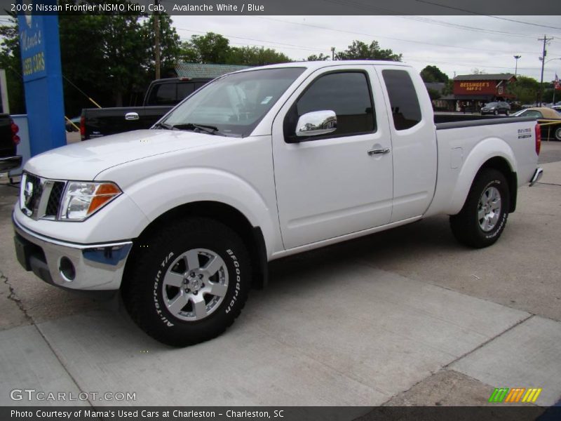 Avalanche White / Blue 2006 Nissan Frontier NISMO King Cab