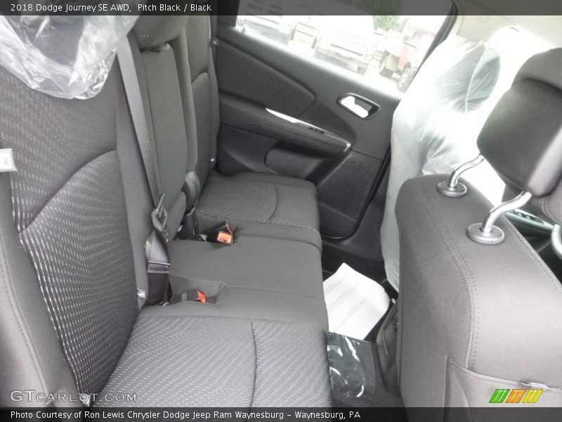 Pitch Black / Black 2018 Dodge Journey SE AWD