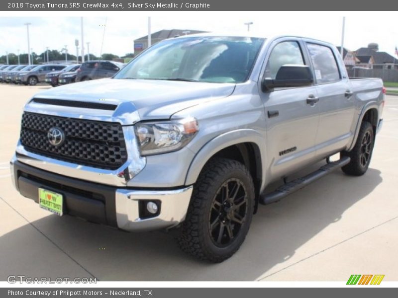 Silver Sky Metallic / Graphite 2018 Toyota Tundra SR5 CrewMax 4x4