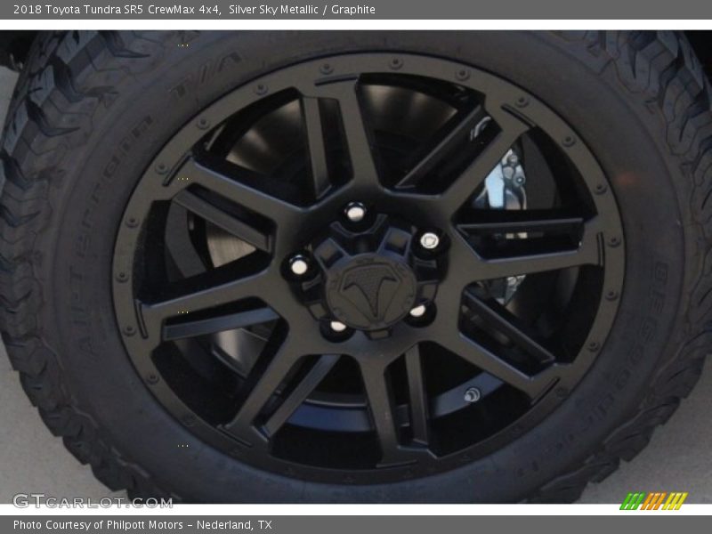Silver Sky Metallic / Graphite 2018 Toyota Tundra SR5 CrewMax 4x4